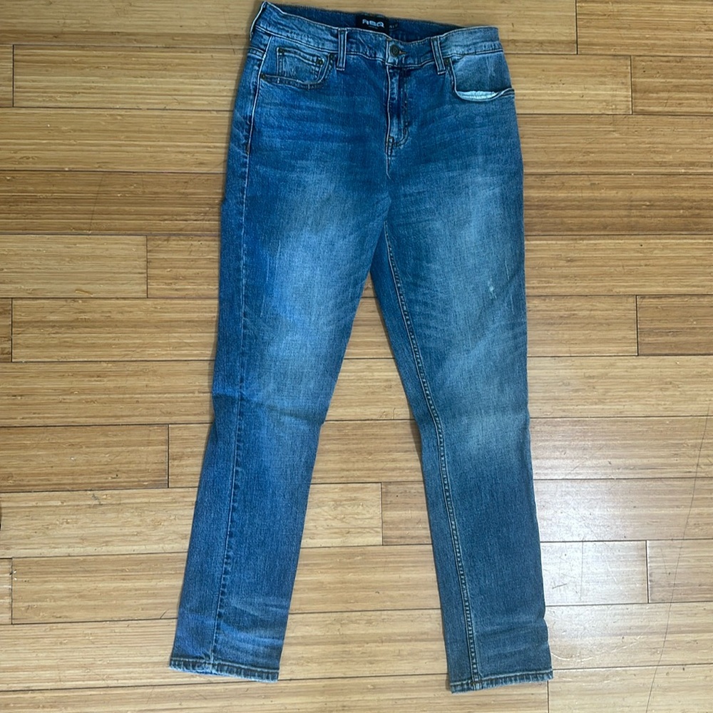 RSQ relaxed taper jean size 29 32